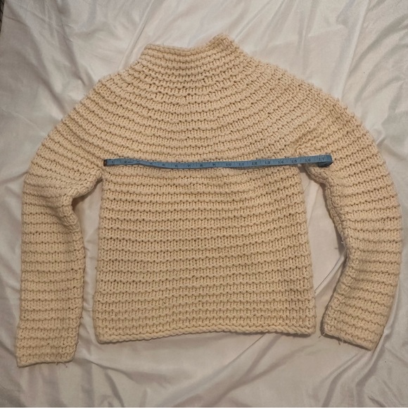 GAP Lambswool Chunky Knitted Sweater - Picture 6 of 8